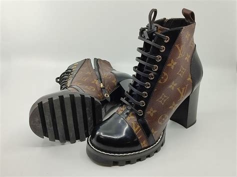 bottines startrail louis vuitton.